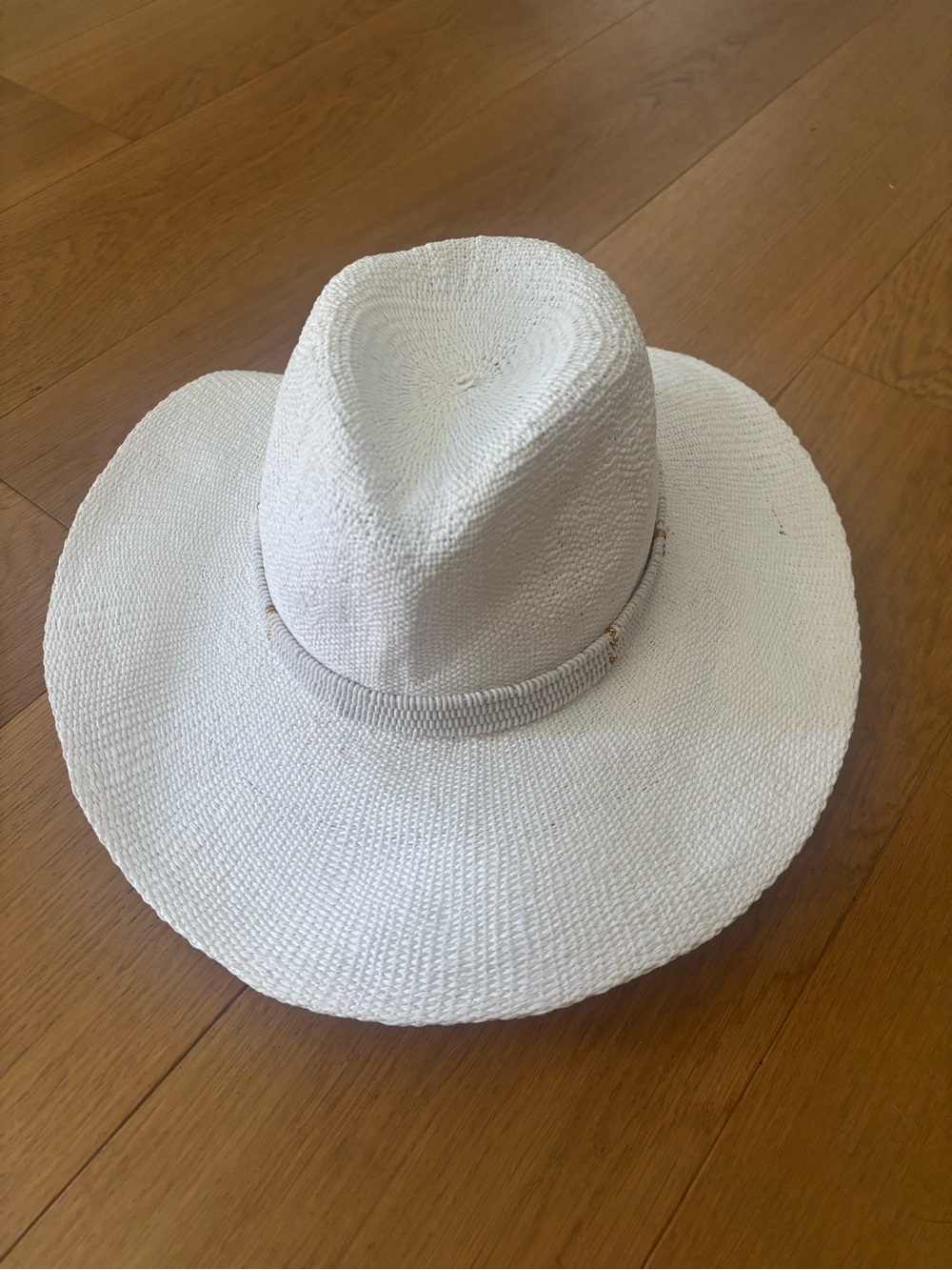Wide Brim Sun Hat in White - Picture 4 of 7